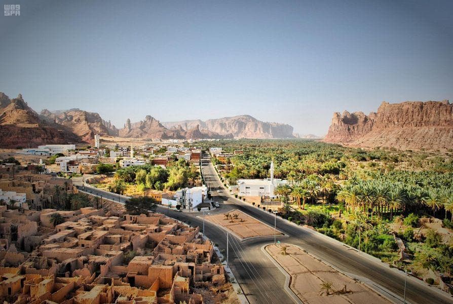 Tur menyusuri jalur oasis warisan budaya di Al-Ula