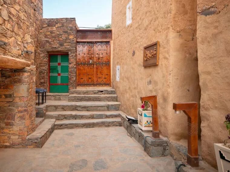 अभा का अन्वेषण करें: प्रकृति और विरासत के बीच एक यात्रा