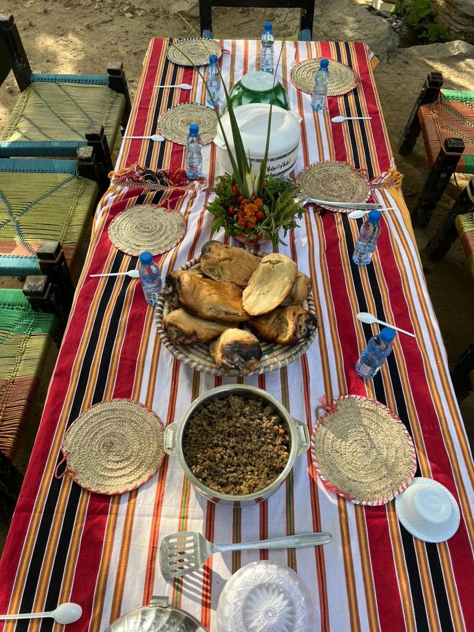 Un recorrido por el pueblo de Dhi Ain con desayuno o almuerzo incluido.