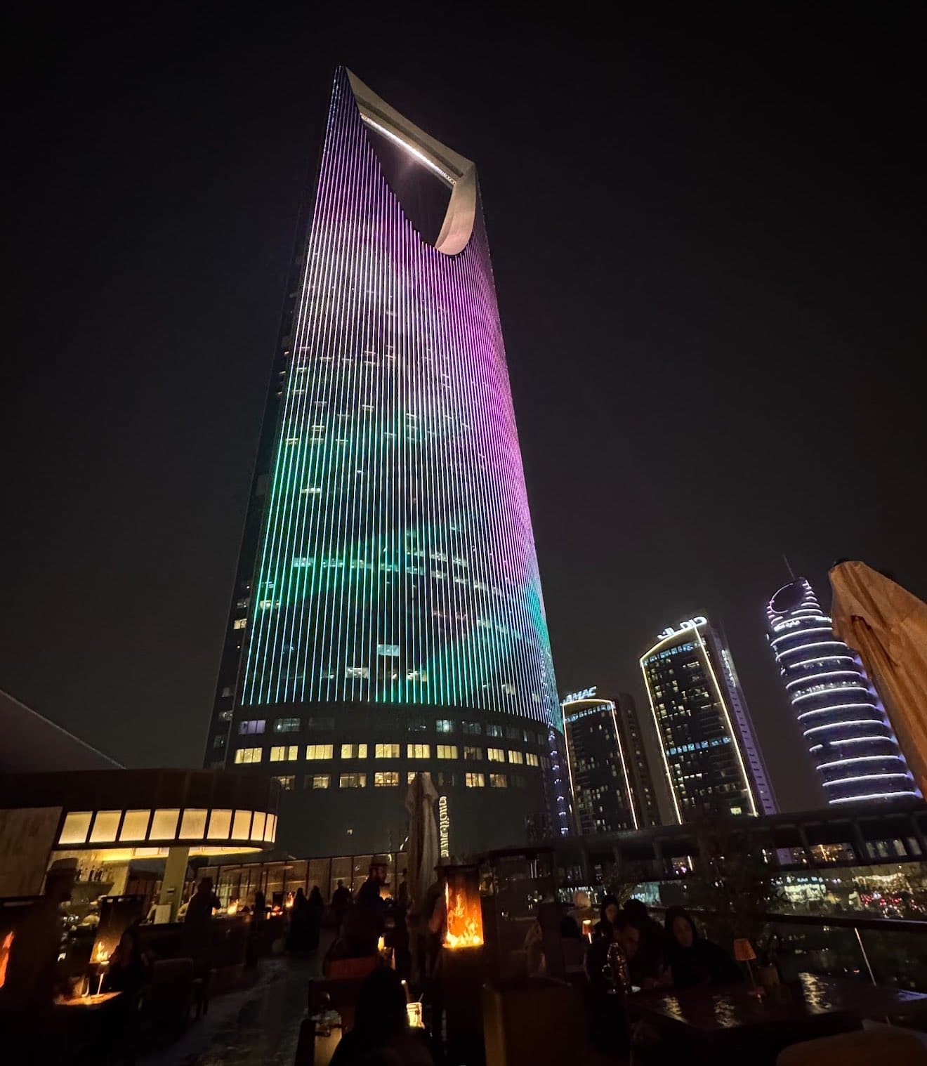Visite la Torre del Reino, la Torre Al Faisaliah y la Zona Patrimonial de Al Deera - Riad