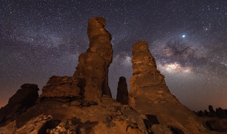 Experimente la fascinante observación de estrellas en Al-Ula.